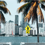 El Nuevo Herald: Jugando con el sistema