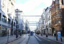 Reino Unido aislado por temor a nueva cepa de coronavirus