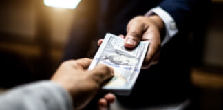 EEUU amplía combate anticorrupción: Funcionarios extranjeros enjuiciables por soborno