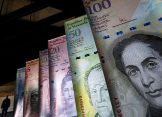 José Guerra: ¿Es recuperable el bolívar?