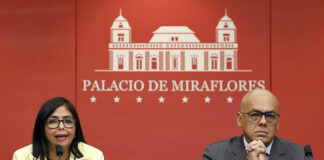 La familia, mercantil antes que política, de Delcy Rodríguez