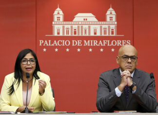 La familia, mercantil antes que política, de Delcy Rodríguez