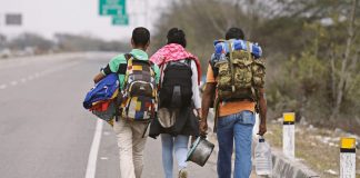Informe de la UCAB: 21% de los migrantes venezolanos en 5 países sufre esclavitud