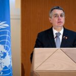 Suiza aplica las sanciones de la UE contra Rusia y congela los activos de Putin y su séquito