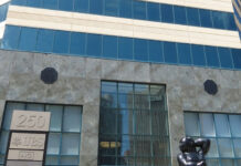 Autoridad regulatoria de Puerto Rico decreta liquidación del banco de Julio Herrera Velutini