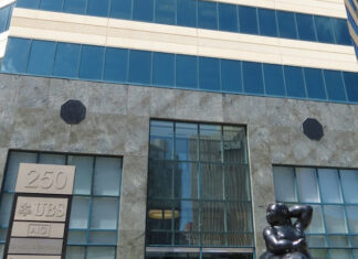 Autoridad regulatoria de Puerto Rico decreta liquidación del banco de Julio Herrera Velutini