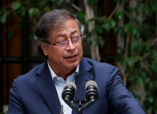 Petro advierte de consecuencias en relación con Guatemala por caso de ministro de Defensa