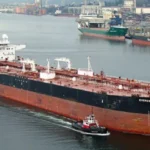 Trafigura y Vitol consideran aumentar el comercio de petróleo ruso dentro de las sanciones internacionales