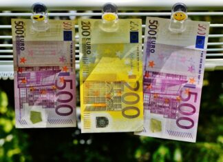 Cuidado con ofertas de teletrabajo: Podrían esconder tramas de blanqueo de dinero