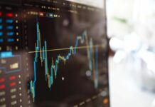 El capital privado y los fondos de cobertura demandan a la SEC para defenderse de la supervisión