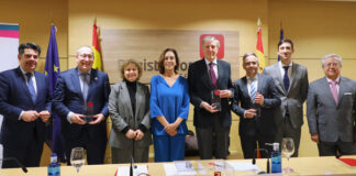 Reporteros en España premiados por su trabajo en casos de corrupción en Venezuela y Andorra