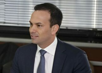 Hijo del ex contralor de Ecuador será procesado por lavado de dinero en EEUU