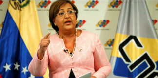 Acusan a fundador de Smartmatic de sobornar a Tibisay Lucena con una casa en Caracas