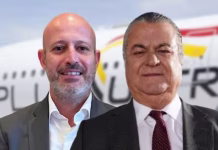 La policía española detiene al presidente y al CEO de la aerolínea Plus Ultra