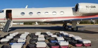 Aviones con pilotos del Chapo operaban desde el hangar presidencial de Venezuela, revela Joseph Poliszuk