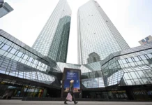 Fiscalía alemana allana Deutsche Bank por sospechas de lavado ligadas a empresas vinculadas a Abramovich