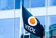 Trafigura y Vitol acuerdan comercializar petróleo venezolano a pedido del gobierno de EE. UU.