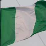 Exministro de Energía de Nigeria Fue Condenado a 75 Años de Prisión por Corrupción y Sigue Prófugo